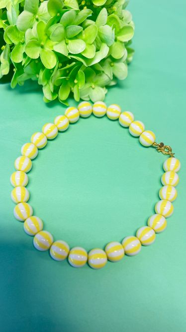 Hovedbilde The yellow White necklace 