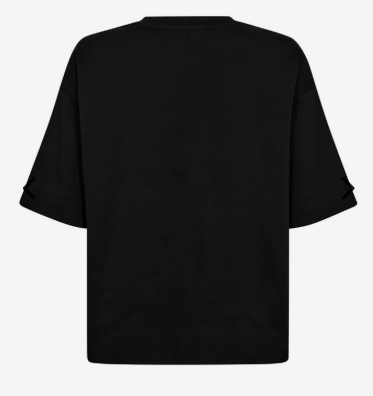 Muse black tee