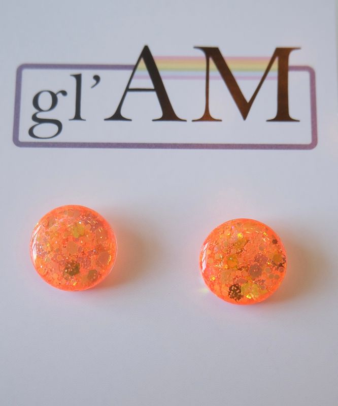 Glam Dot 8
