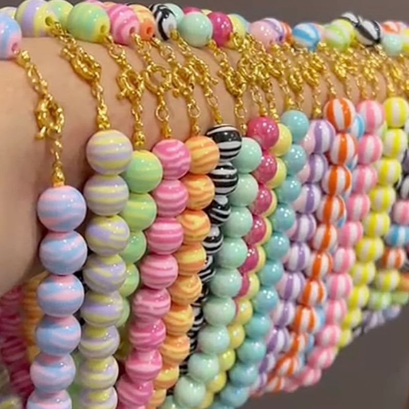 The yellow Lilac necklace 